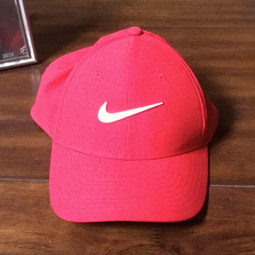 Nike club cap baseball game sports travel vacay cowgirl rodeo festival farmer’s